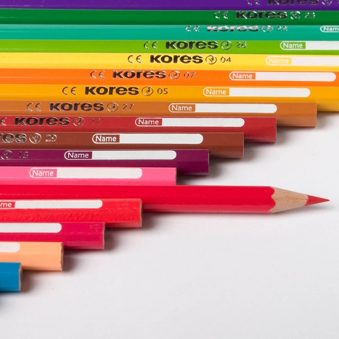COLORES TRIANGULARES KORES CAJA X 12 UNID + SACAPUNTAS
