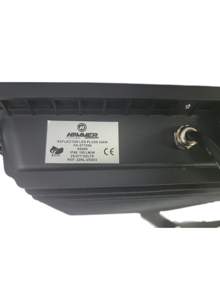 REFLECTOR LED PLUSS - 300W - 65K - IP66 - 100 L/W - 85/277 VOLTS - TG09 (E)
